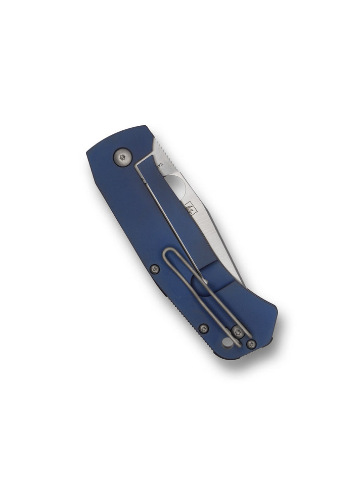 Slysz Bowie Blue Anodized Titanium M390 Exclusive C186TIPBL_closed