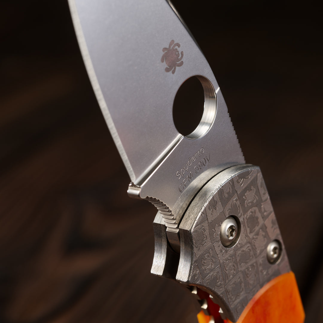 A close up of the Native 5 50th anniversary knife.